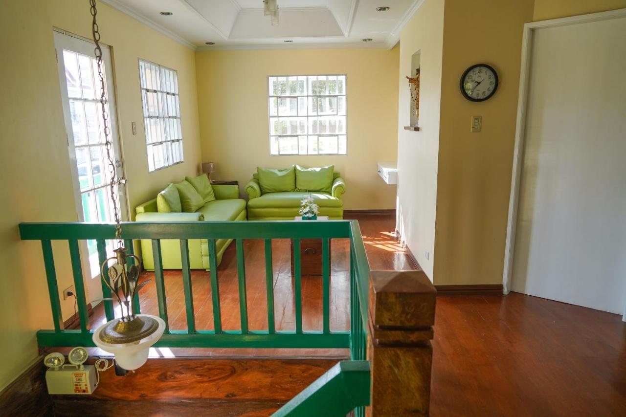 Charming Tagaytay Vacation Home Tagaytay City Bagian luar foto