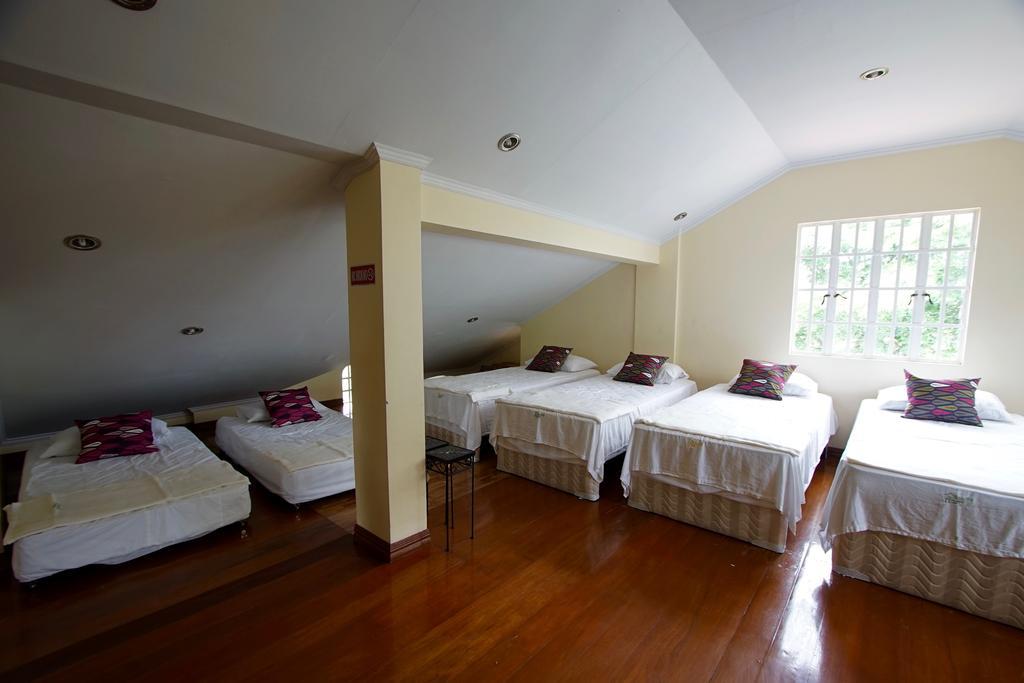 Charming Tagaytay Vacation Home Tagaytay City Bagian luar foto