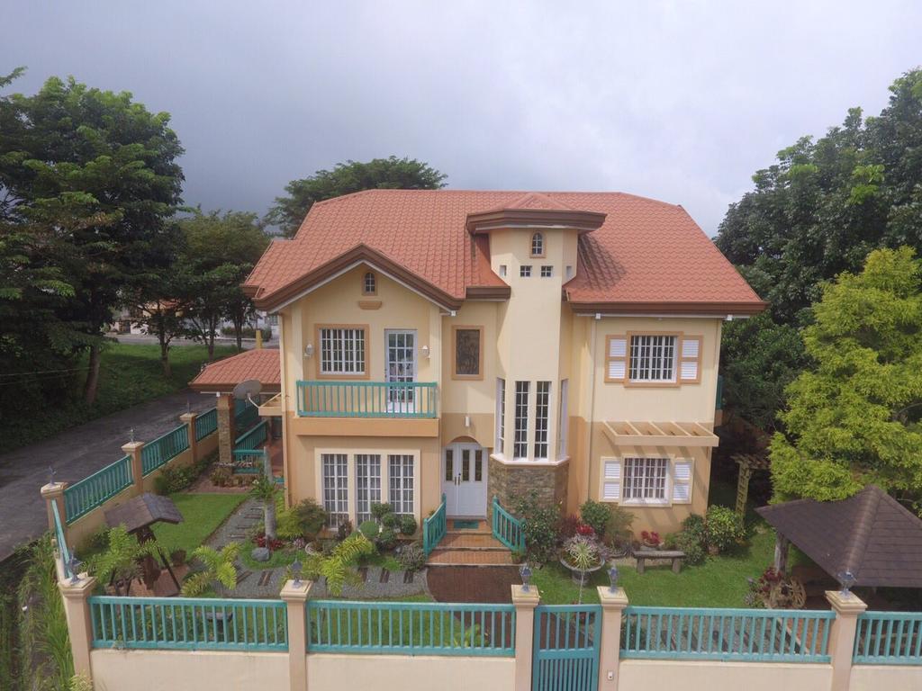 Charming Tagaytay Vacation Home Tagaytay City Bagian luar foto